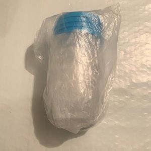 Tupperware set of 4 bowls for $10 NWT